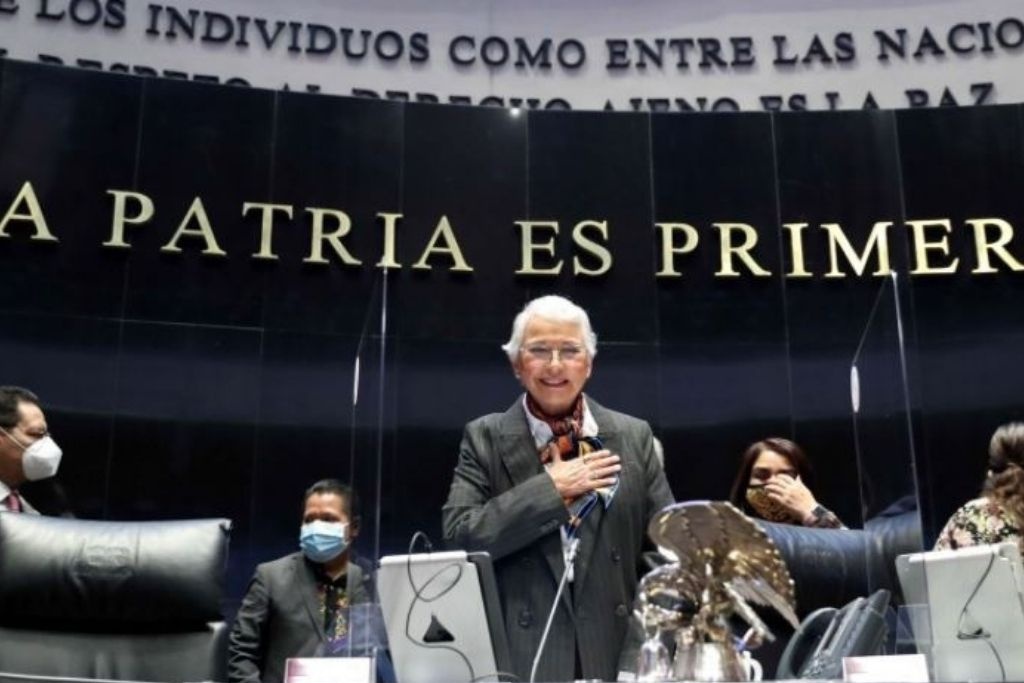 Sánchez Cordero rechaza ir contra decretazo de AMLO 