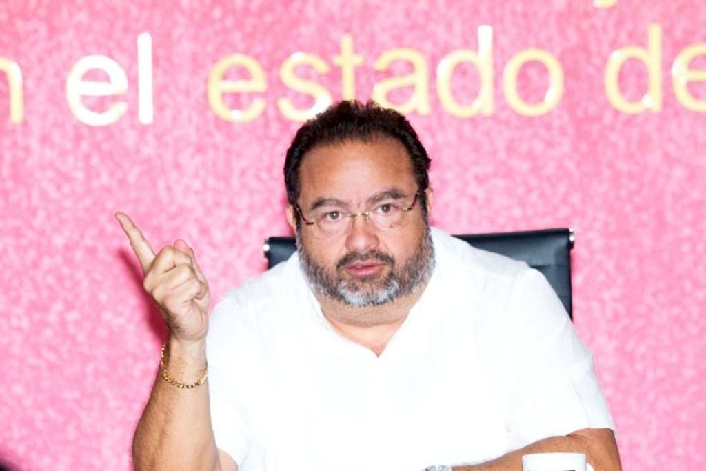 Luis Alvarado, delegado del INE se despide de Tabasco   