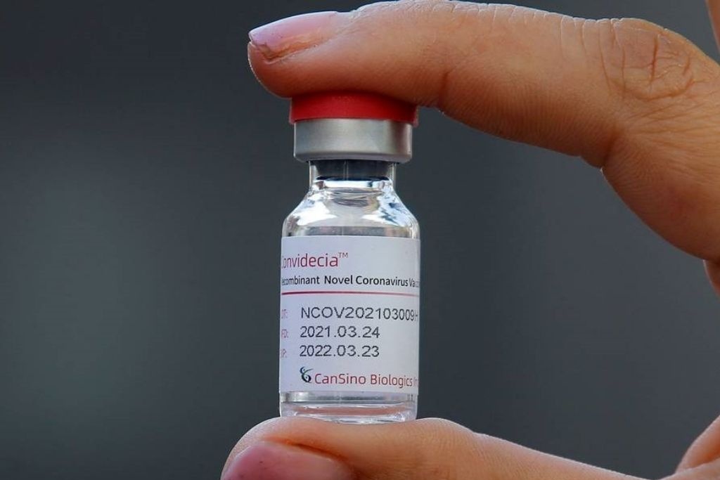 OMS aprueba uso de emergencia de la vacuna CanSino contra el Covid-19