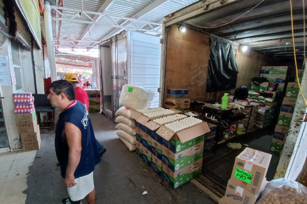 Azúcar y huevo bajan de precio en la Central de Abastos de Villahermosa