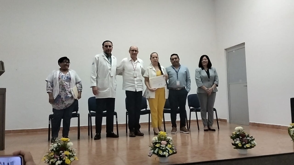 Realizan Mesa Redonda 'una Mirada Al Futuro, Tecnología Y Pandemias' En ...