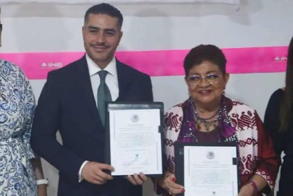 García Harfuch y Ernestina Godoy reciben constancia de senadores electos  por la CDMX - xeva Noticias