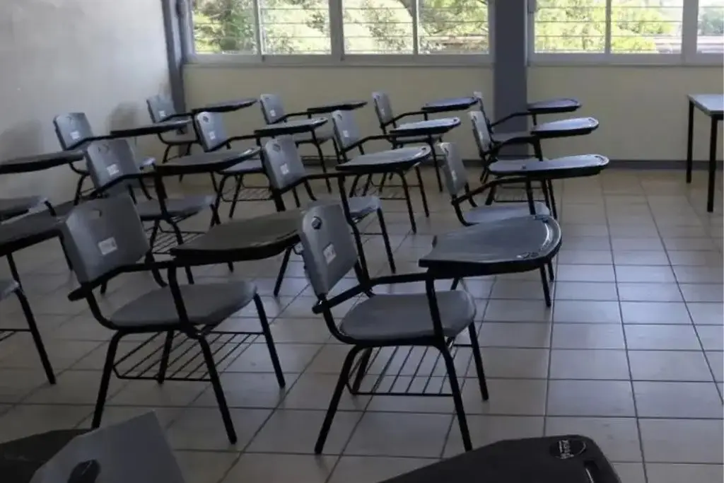 Participa en el sondeo