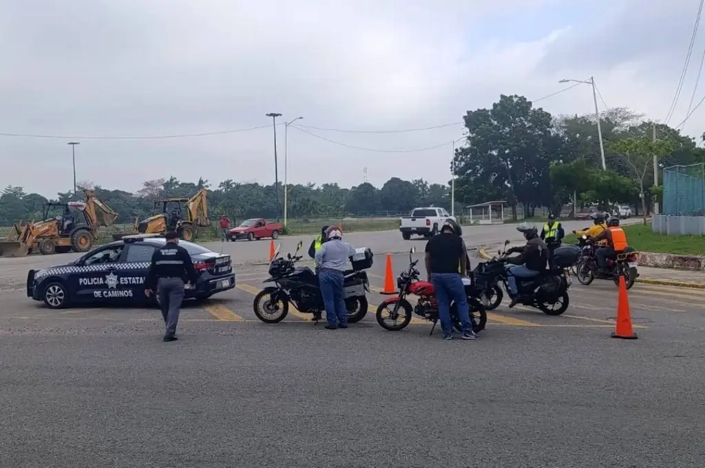 Participa en el sondeo