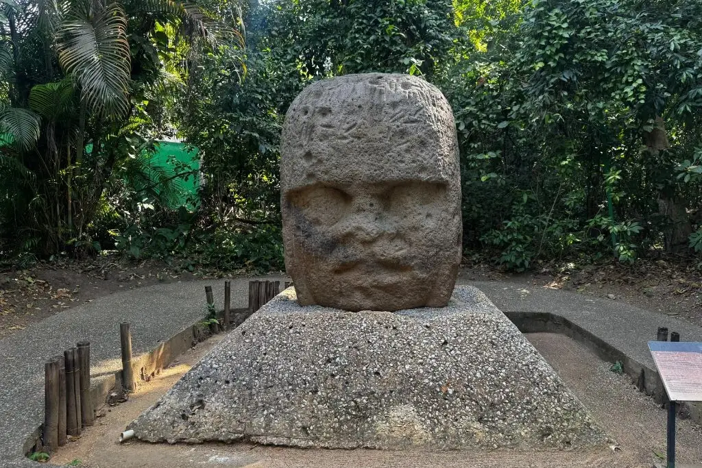 Participa en el sondeo