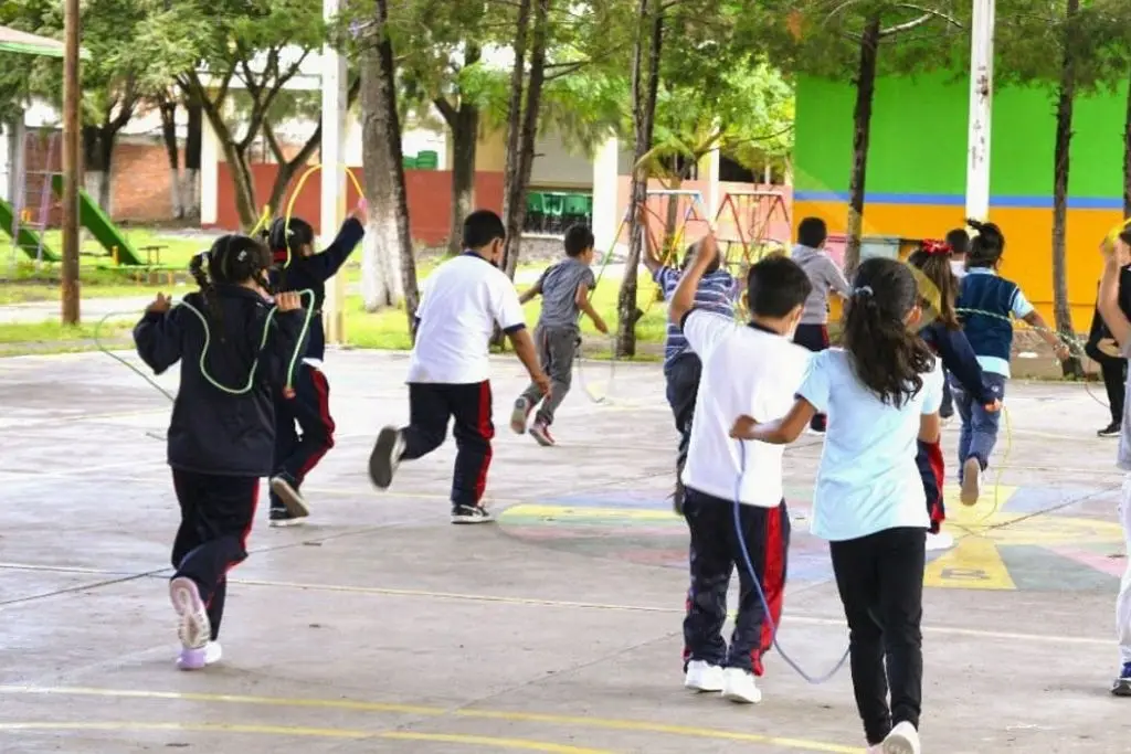 Participa en el sondeo