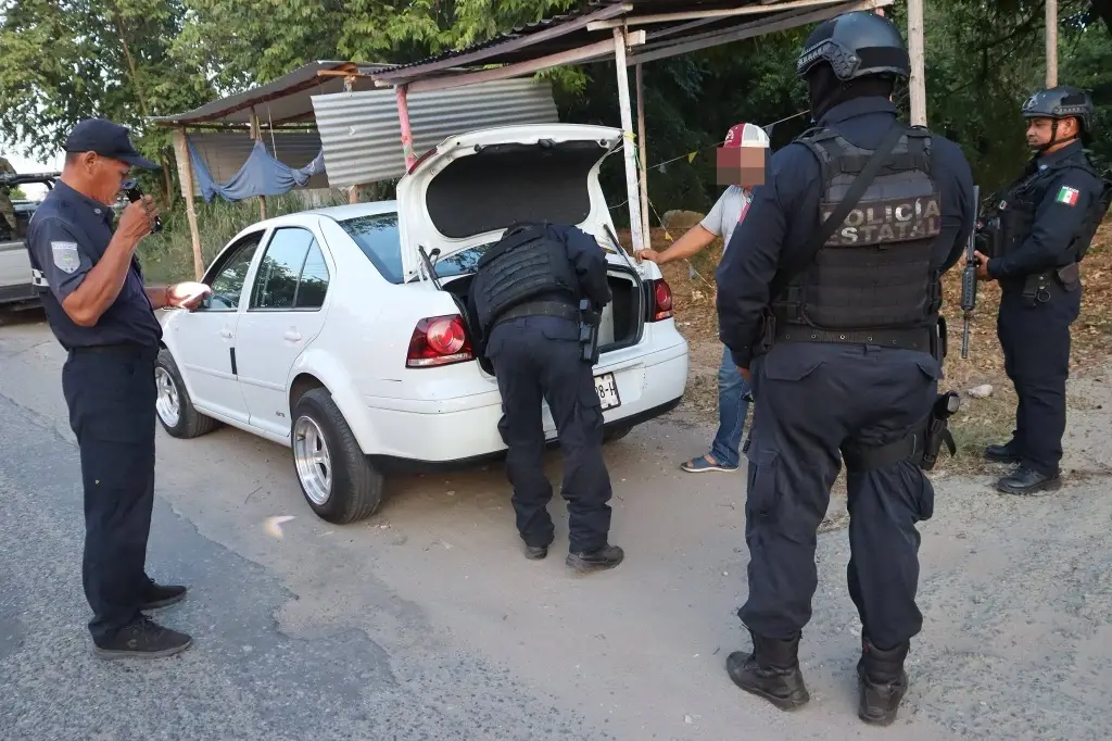 Participa en el sondeo